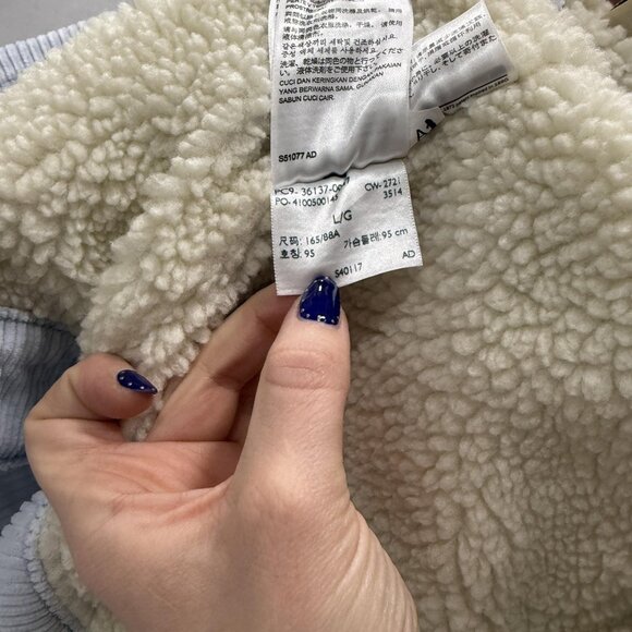 Levis Jacket Womens Large Blue Corduroy Sherpa Trucker Lined Warm Casual Winter - Picture 6 of 12